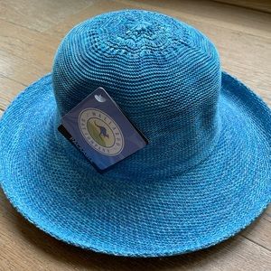 Wallaroo Sydney/Victoria hat NWT